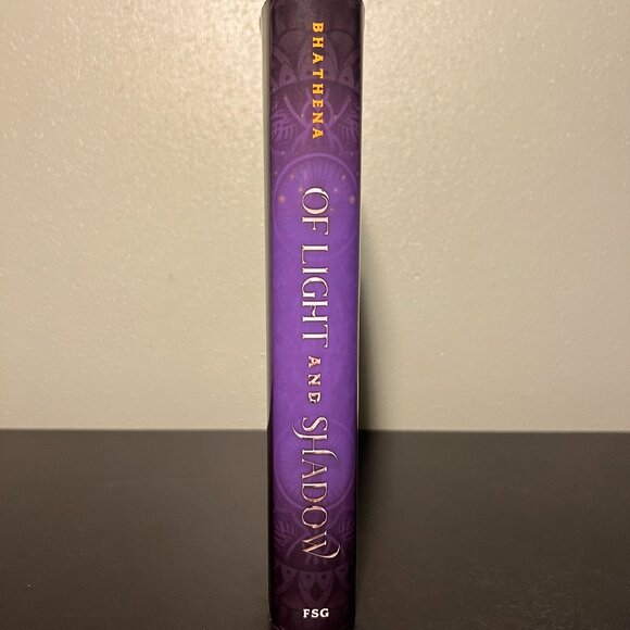 OF LIGHT AND SHADOW by Tanaz Bhathena YA Fantasy Historical Fiction Novel - Picture 3 of 5